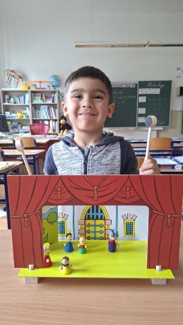 76665CB7-F04E-4149-ABE0-D967CA3D0978