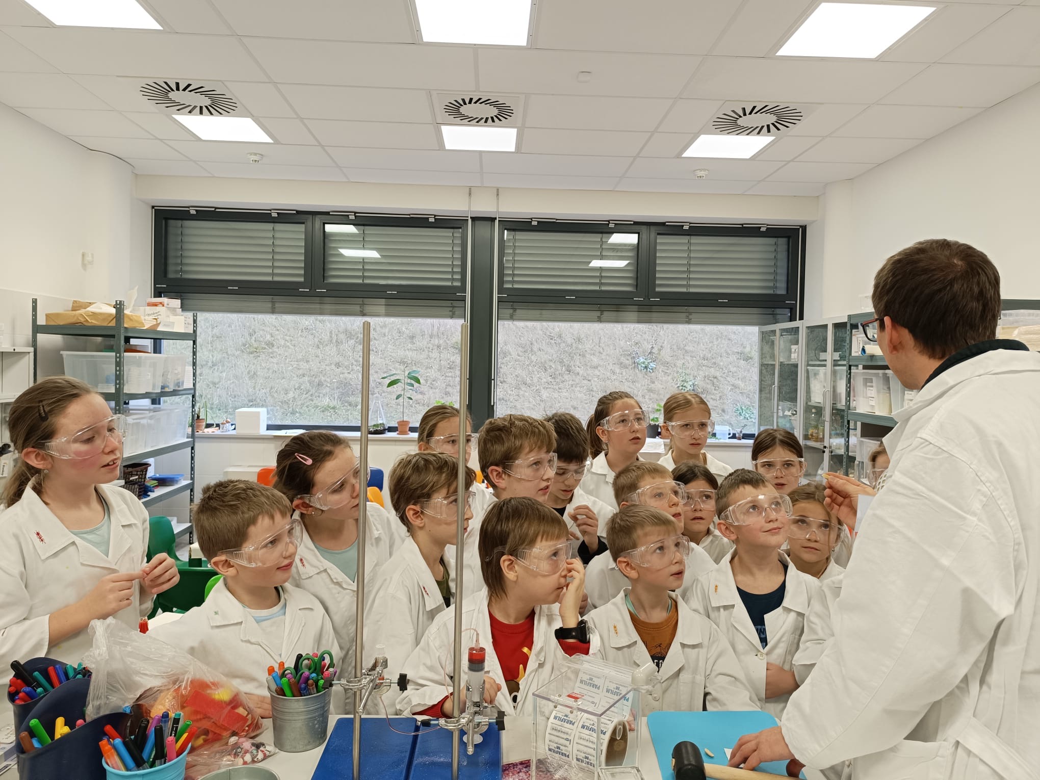 ffd73b18-ba15-496c-bd4d-30463ecd67ad