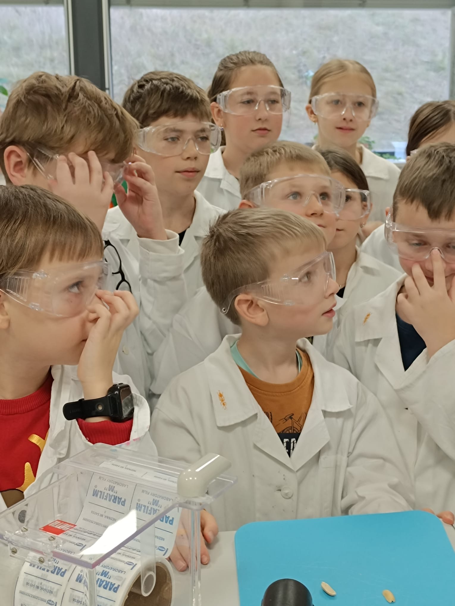 a0c240da-6e95-42a7-a268-c0d8b8eecbf7