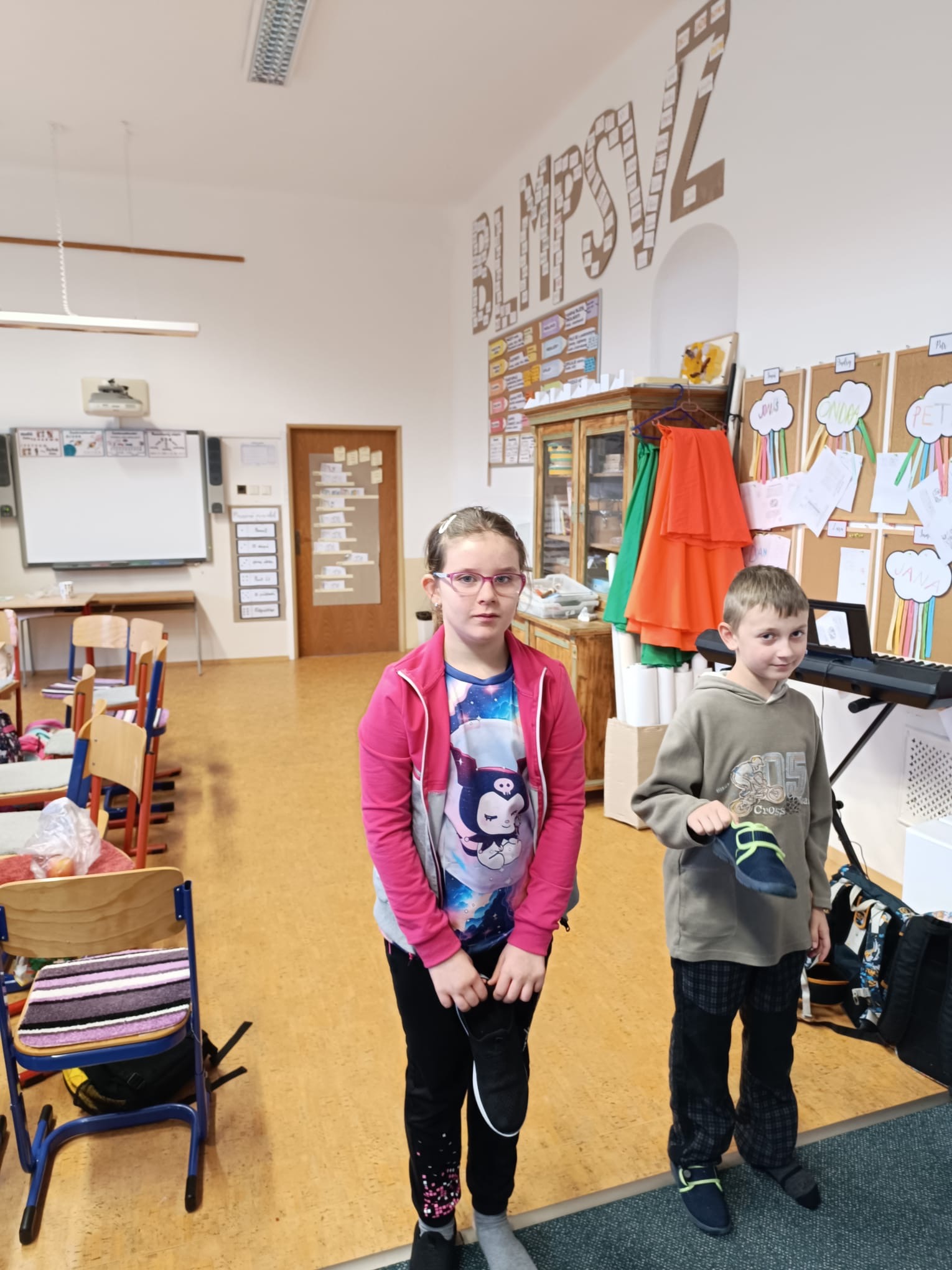 30fe9a44-6087-4222-99c4-87e745a0069a