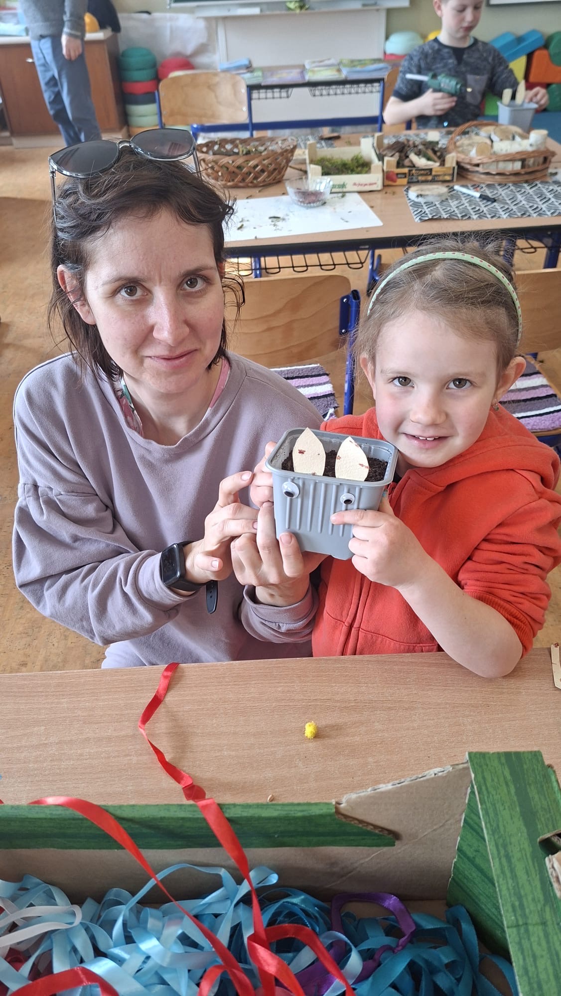 CDD9E583-BD6E-41D0-B20A-750A89A24C07